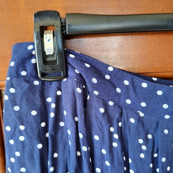 Forever 21 Navy Blue White Polka Dot Print A-line Flowy Midi Skirt Size Large - Picture 4 of 9